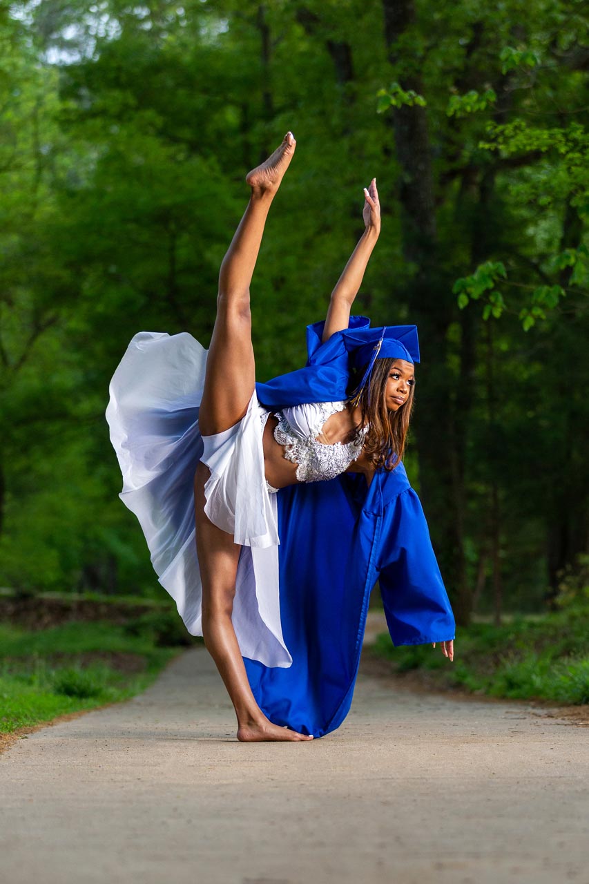 Beautiful Photos Of A Ballerina Dancing Through Terminal Cancer | SELF